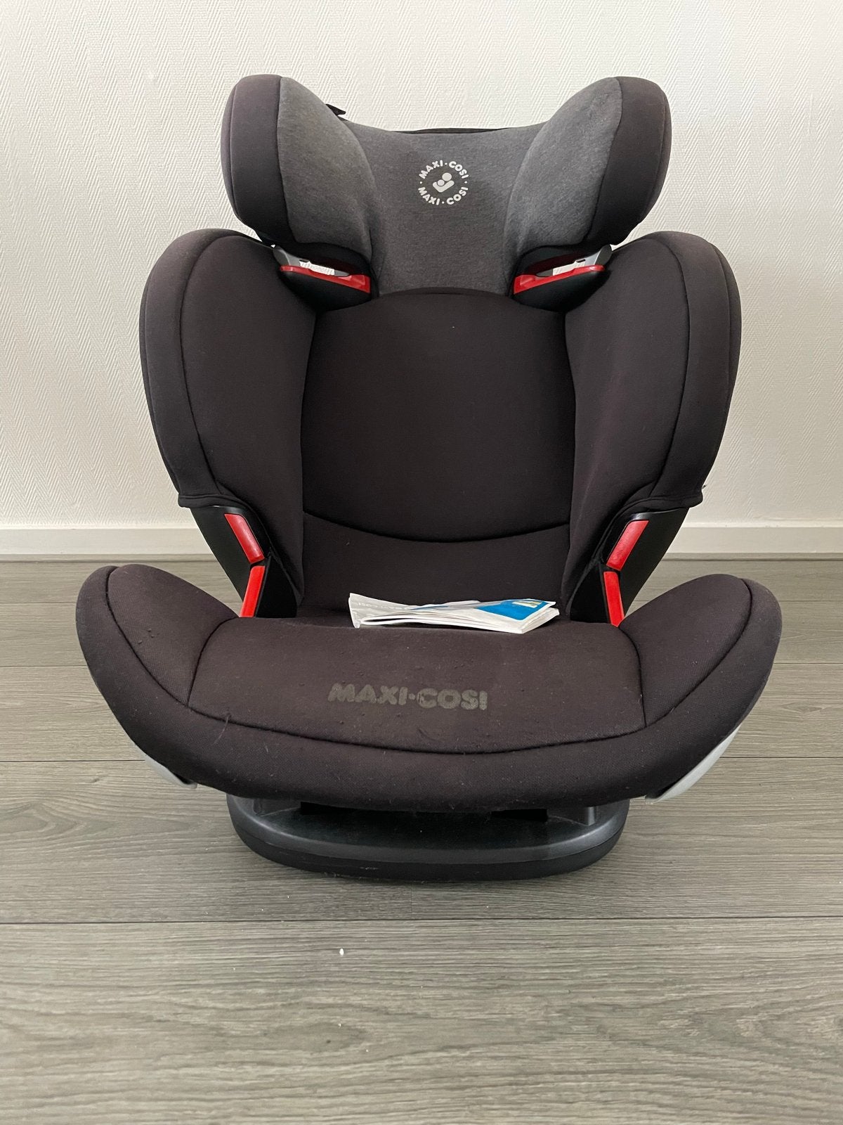 Maxi cosi rodifix, Gebruikt, 15 t/m 36 kg, Verstelbare rugleuning, Ophalen of Verzenden