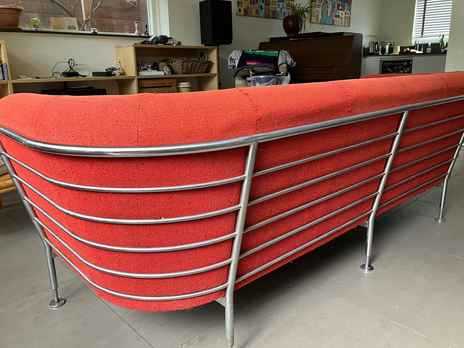 Nieuw te stofferen sofa met RVS profiel, Huis en Inrichting, Banken | Bankstellen, Ophalen, Gebruikt, Driepersoons, 75 tot 100 cm