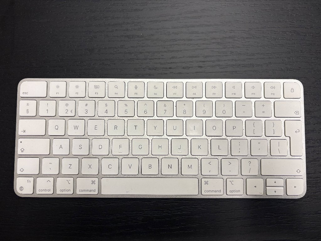 Draadloos Apple Magic Keyboard (A2450), Computers en Software, Gebruikt, One Apple Park Way, Cupertino, CA 95014, Verenigde Staten