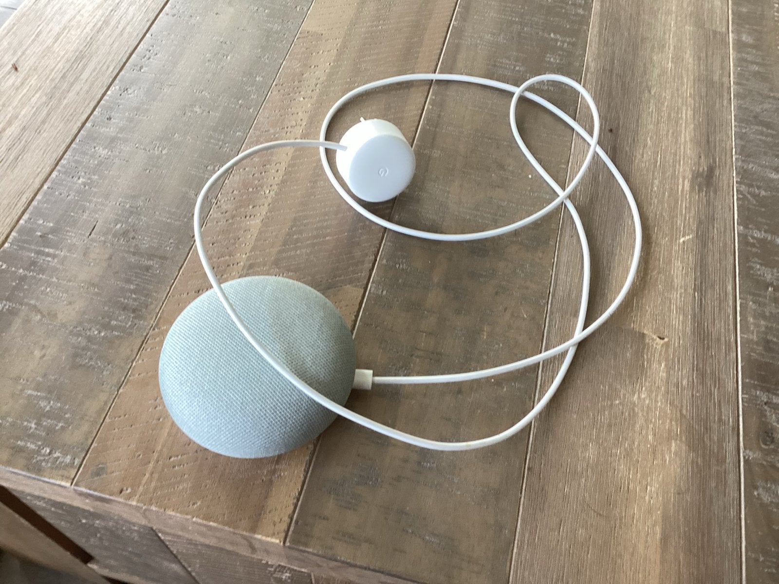 Google Home Mini (Grijs) - Slimme Speaker, Ophalen, Zo goed als nieuw