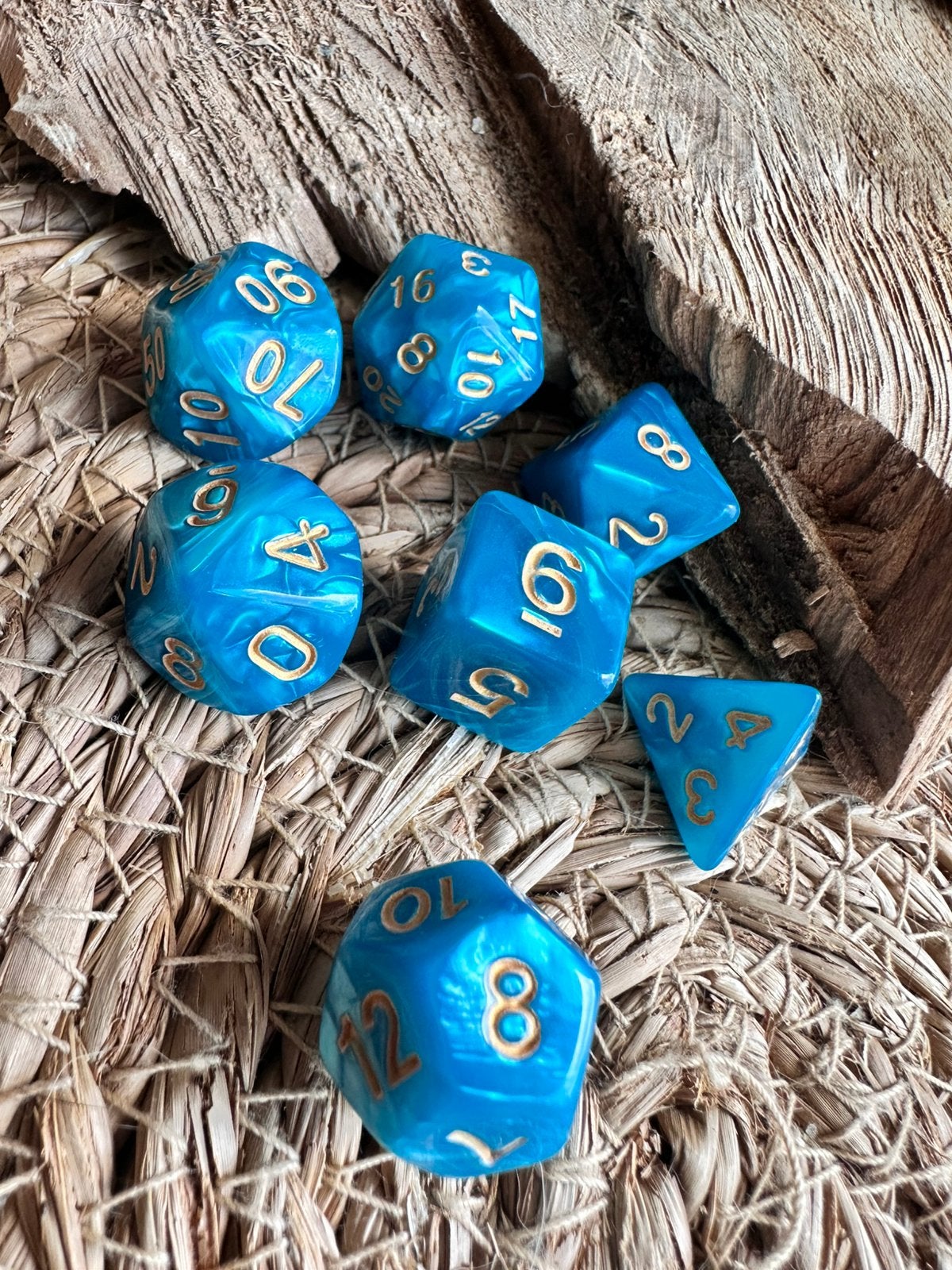 DND dice / metalic blauw / dobbelstenen / RPG / D&D / nieuw, Hobby en Vrije tijd, Wargaming, Ophalen of Verzenden, Nieuw, Overige soorten