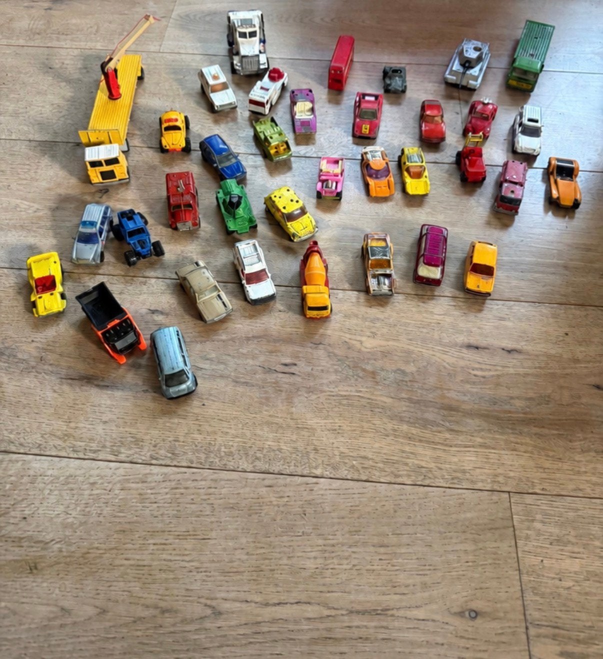 35 matchbox autootjes, Verzamelen, Ophalen, Gebruikt