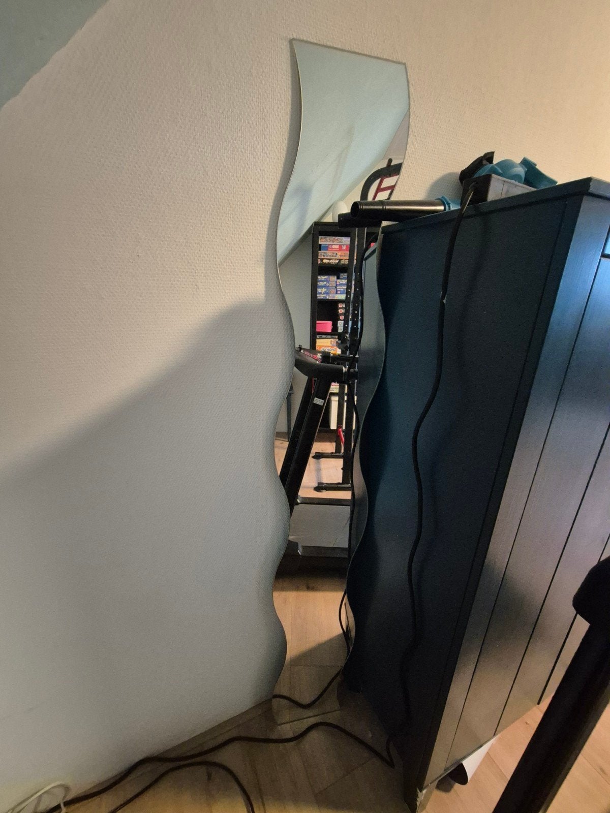 Golvende spiegel - Uniek design, Huis en Inrichting, Ophalen, Minder dan 50 cm, Gebruikt, Overige vormen