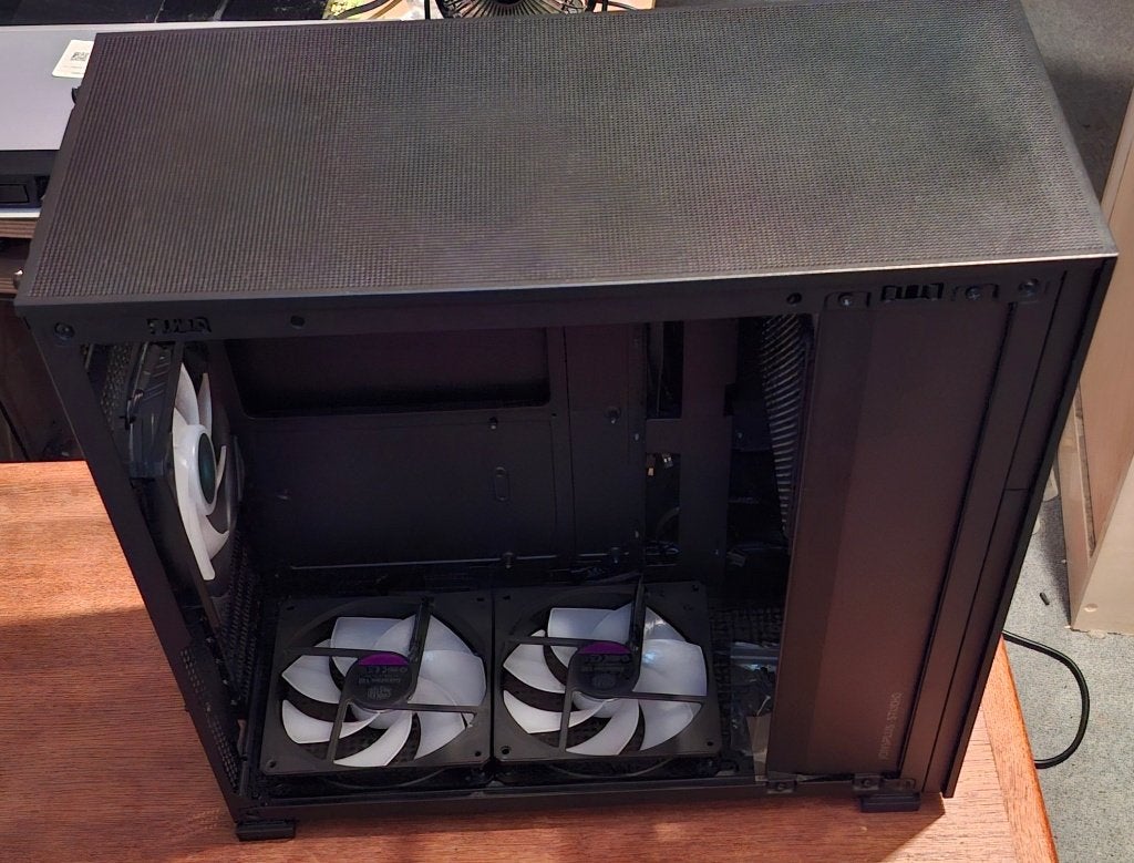 Jonsbo D41 MESH Zwart incl 4 fans, Computers en Software, Computerbehuizingen, Ophalen, Gebruikt