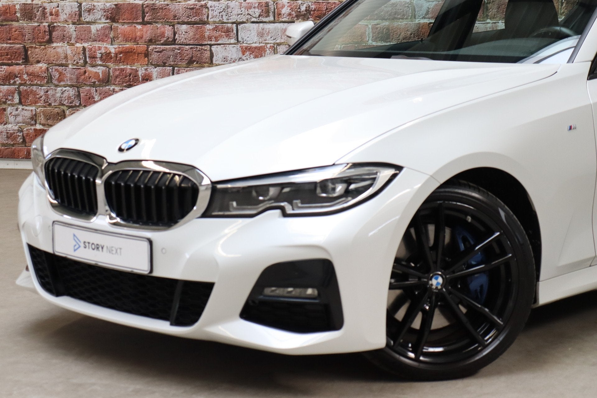 BMW 3 Serie Sedan 330i High Executive M Sport Pakket Automaa, Automaat, Achterwielaandrijving, Gebruikt, 4 cilinders