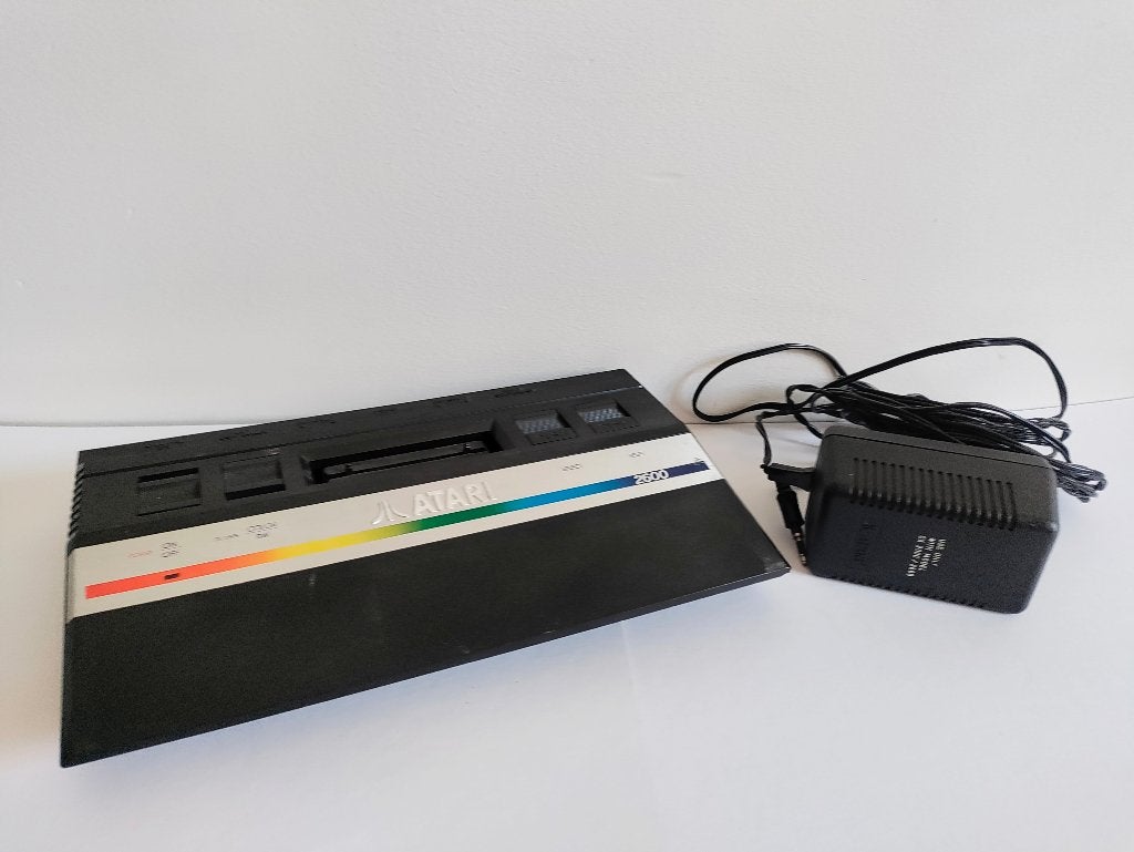 Atari 2600 jr spelcomputer, Spelcomputers en Games, Spelcomputers | Atari, Gebruikt, Atari 2600, Ophalen of Verzenden