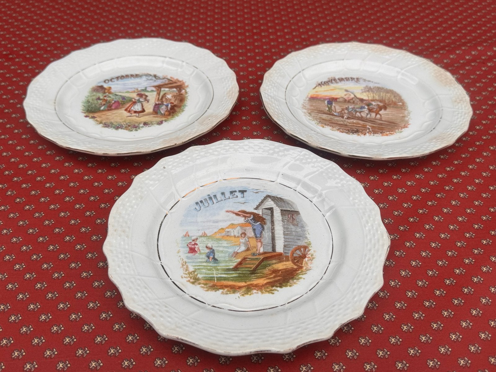 Antieke Franse bordjes: Juli, Oktober, November, Ophalen of Verzenden