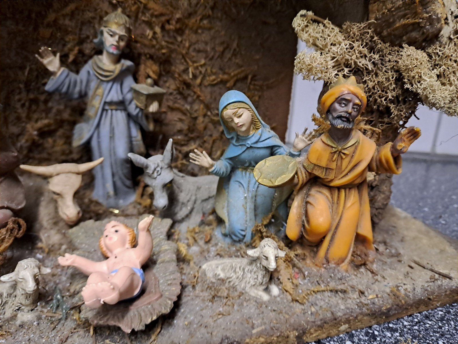 Vintage kerststal met kerstgroep Italy, Diversen, Gebruikt, Onbekend, Ophalen of Verzenden, Onbekend