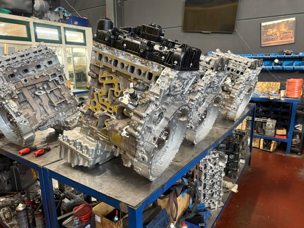 New half motoren. Mercedes sprinter 654 920, Auto-onderdelen, Ophalen of Verzenden, Gereviseerd, Overige automerken