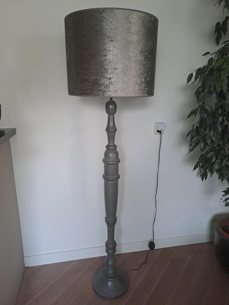 Lampenkap met voet, Ophalen, Overige kleuren, Rond, Zo goed als nieuw