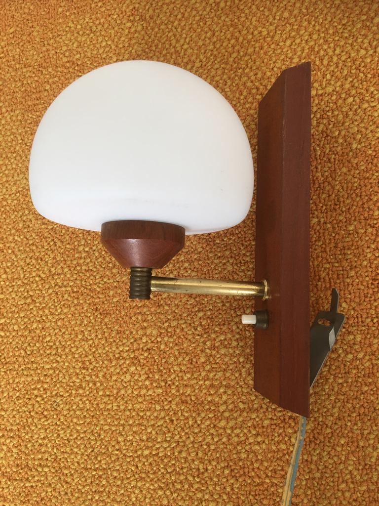 Vintage Deens teakhouten wandlampje. Mushroom, Huis en Inrichting, Lampen | Wandlampen, Ophalen of Verzenden, Zo goed als nieuw