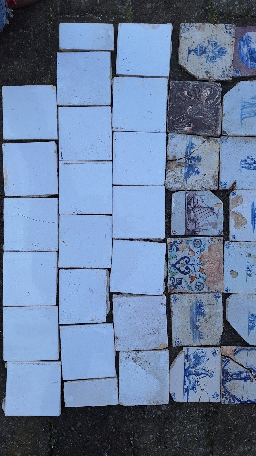 antieke delfts blauwe tegeltjes en witjes, Ophalen