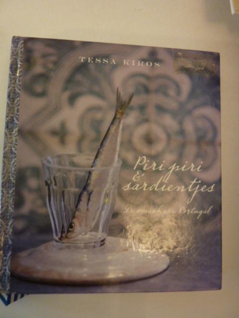 Tessa Kiros - Piri Piri & Sardientjes Portugal, Verzenden, Zo goed als nieuw