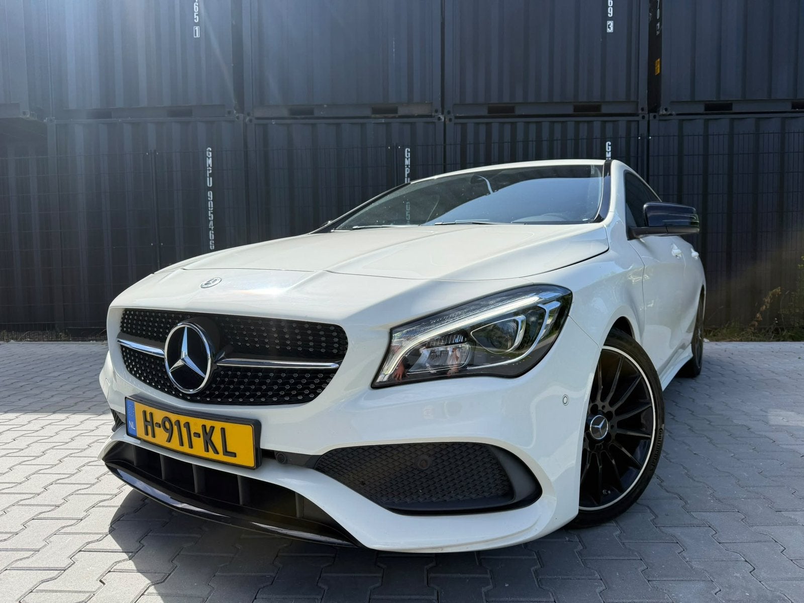 Mercedes-Benz CLA 200 Shooting Brake | AUT | Dealer OH, Auto's, CLA, 730 kg, Zwart, Wit