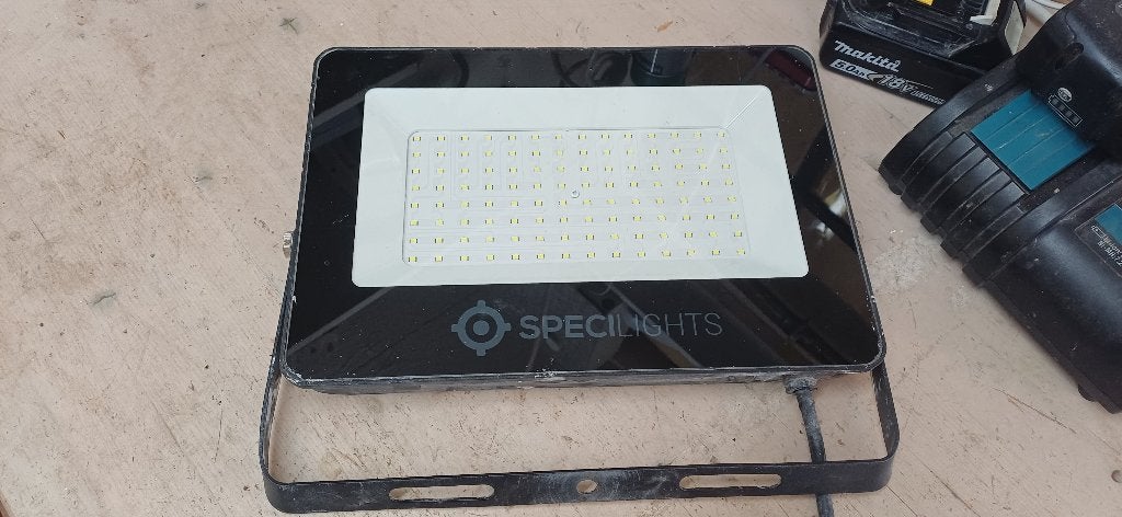 SPECILIGHTS LED Bouwlamp / Schijnwerper (100W), Gebruikt, Met statief, Ophalen of Verzenden, Lamp met armatuur