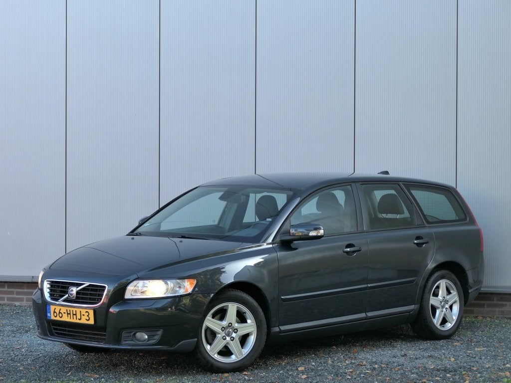 Volvo V50 1.8 Edition I Trekhaak / Cruise Control / Regensen, Gebruikt, 4 cilinders, 1270 kg, 1300 kg