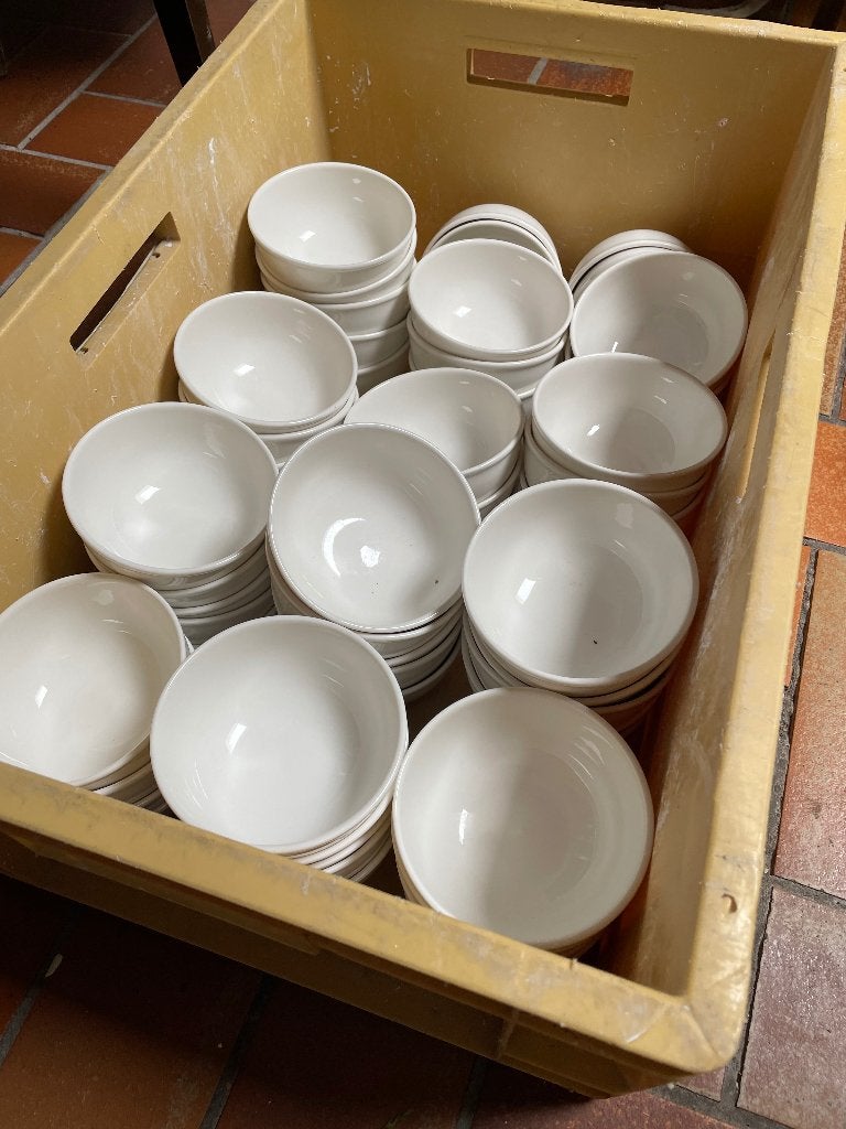Witte kommetjes, Ophalen, Vintage, Zo goed als nieuw, Kom(men)