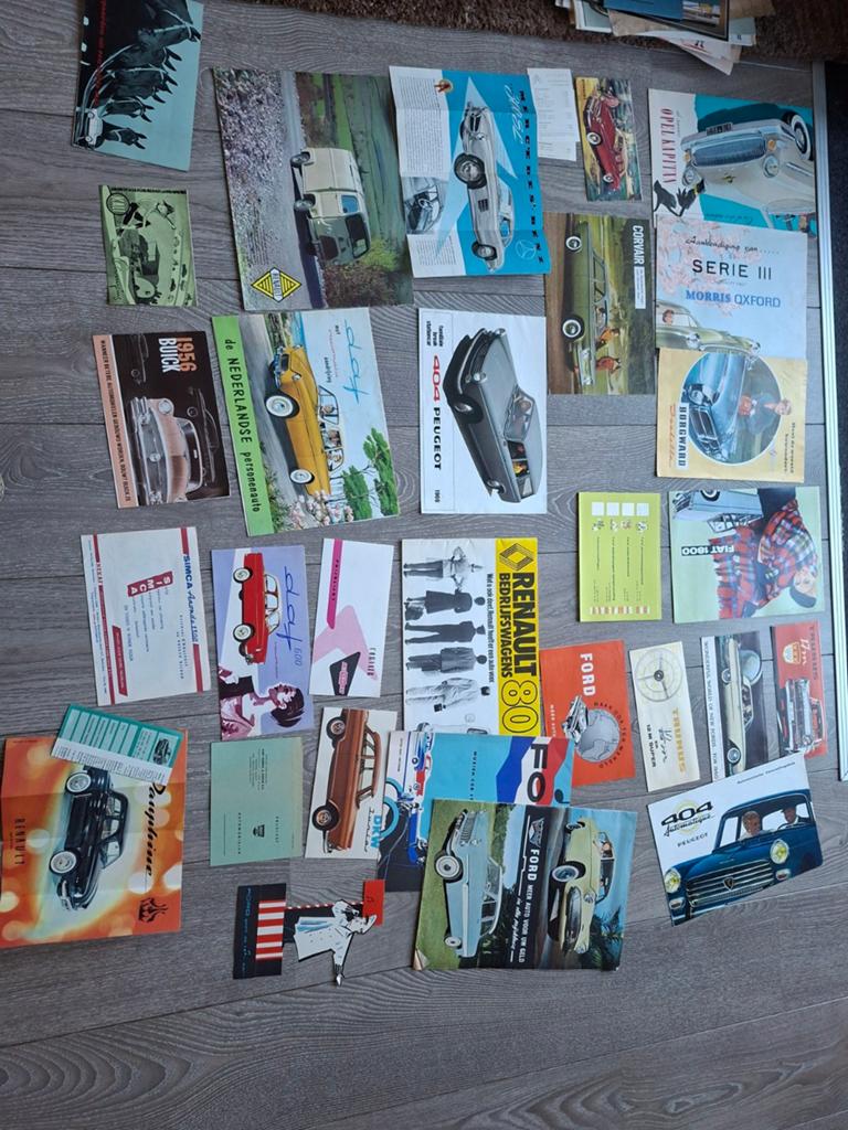 Verzameling folders periode 1960 oa Mercedes, Ford,DKW ea, Ophalen of Verzenden, Zo goed als nieuw, Algemeen