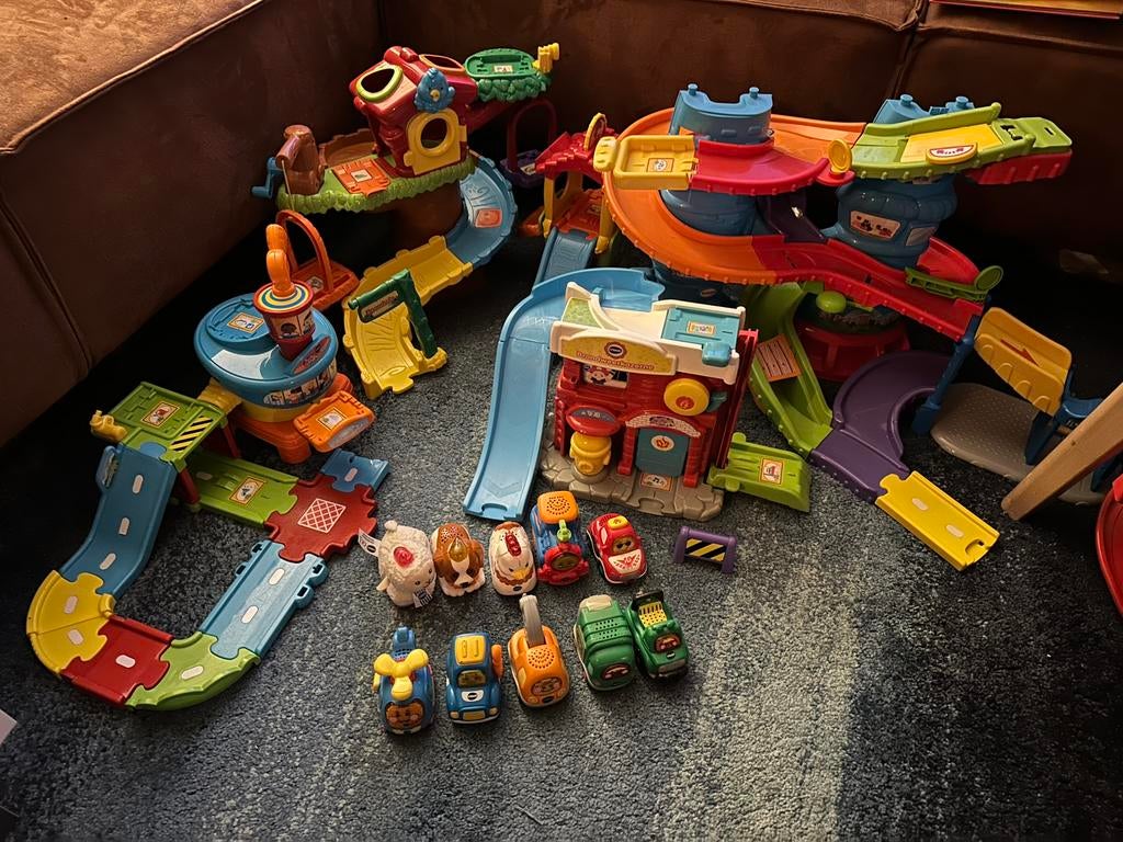 Toettoet auto’s en zoef zoef Vtech - grote set, Kinderen en Baby's, Speelgoed | Vtech, Ophalen, Gebruikt, 2 tot 4 jaar