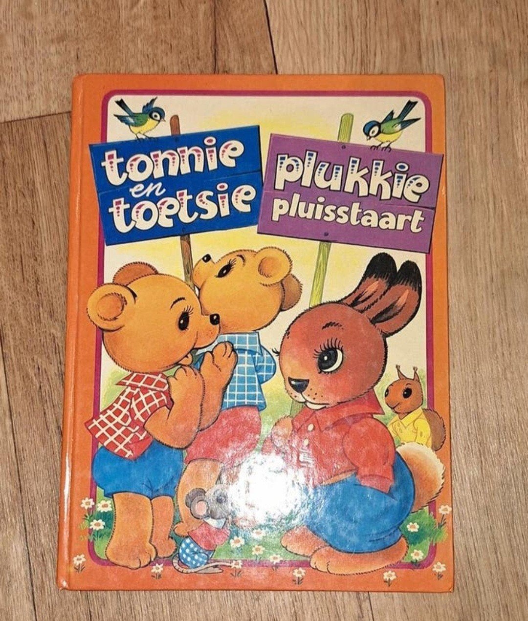 Tonnie en Toetsie Plukkie Pluisstaart - Willy Schermelé, Boeken, Kinderboeken | Jeugd | onder 10 jaar, Ophalen of Verzenden, Gelezen