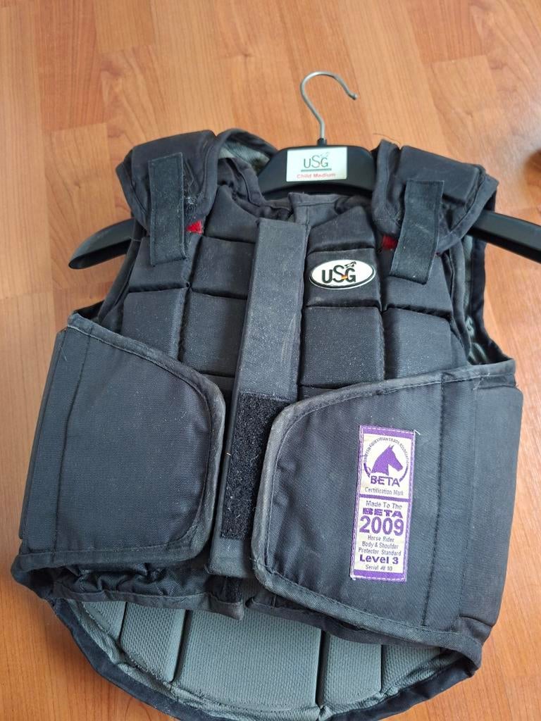 Usg bodyprotector, Verzenden, Springen, Bovenkleding