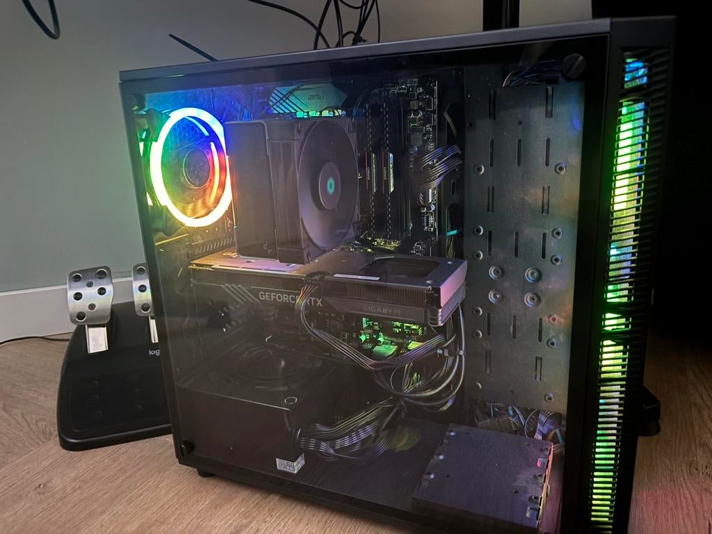 Pc te koop, Computers en Software, Desktop Pc's, Zo goed als nieuw, 3 tot 4 Ghz, SSD, 16 GB, Met videokaart, Met monitor, Gaming