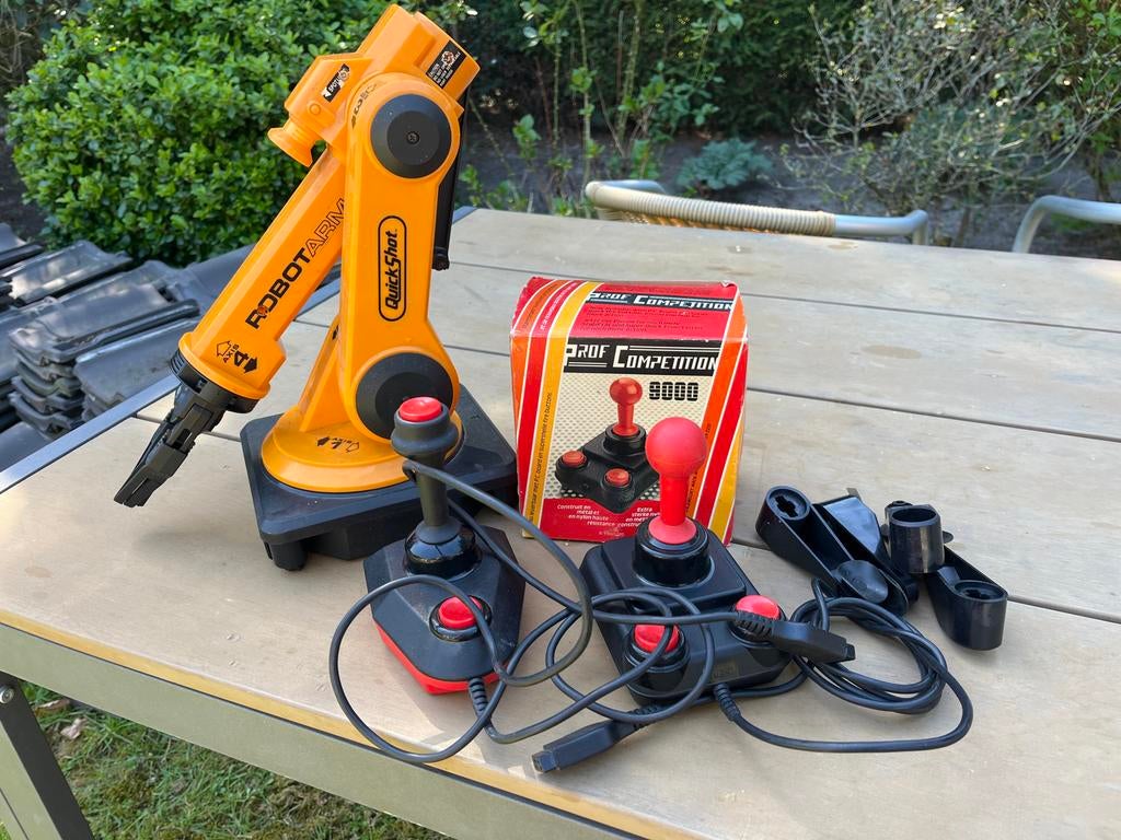 Vintage Robotarm SV-1 2000 & QuickShot Joystick, Ophalen of Verzenden, Gebruikt, Jongen of Meisje