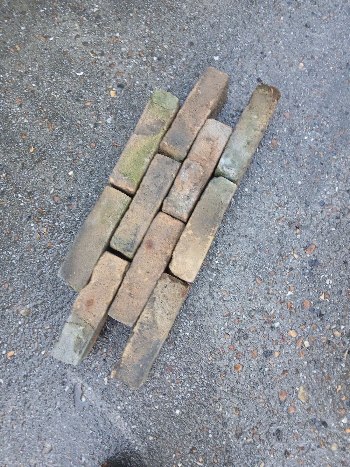 IJssel steentjes geeltjes, Ophalen, Bakstenen