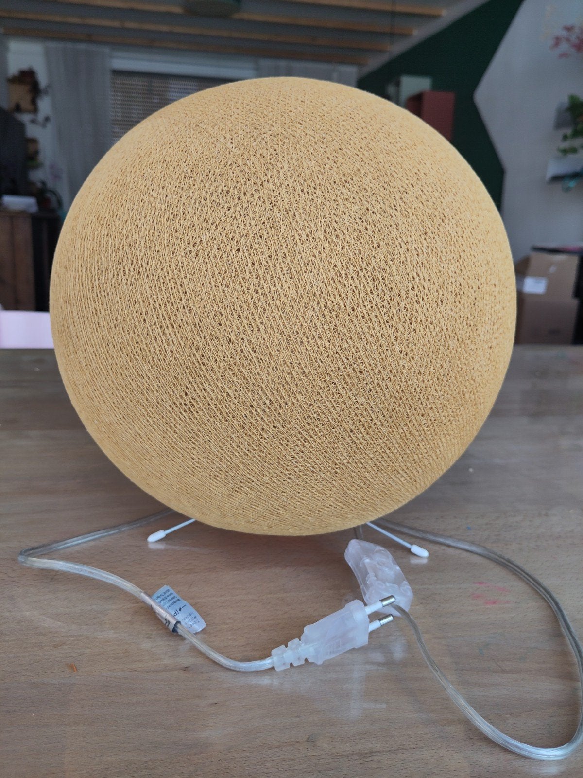 Mooie draadlamp / bol lamp - ophalen in Nijmegen Heseveld, Ophalen, Gebruikt, Modern, Sfeervol