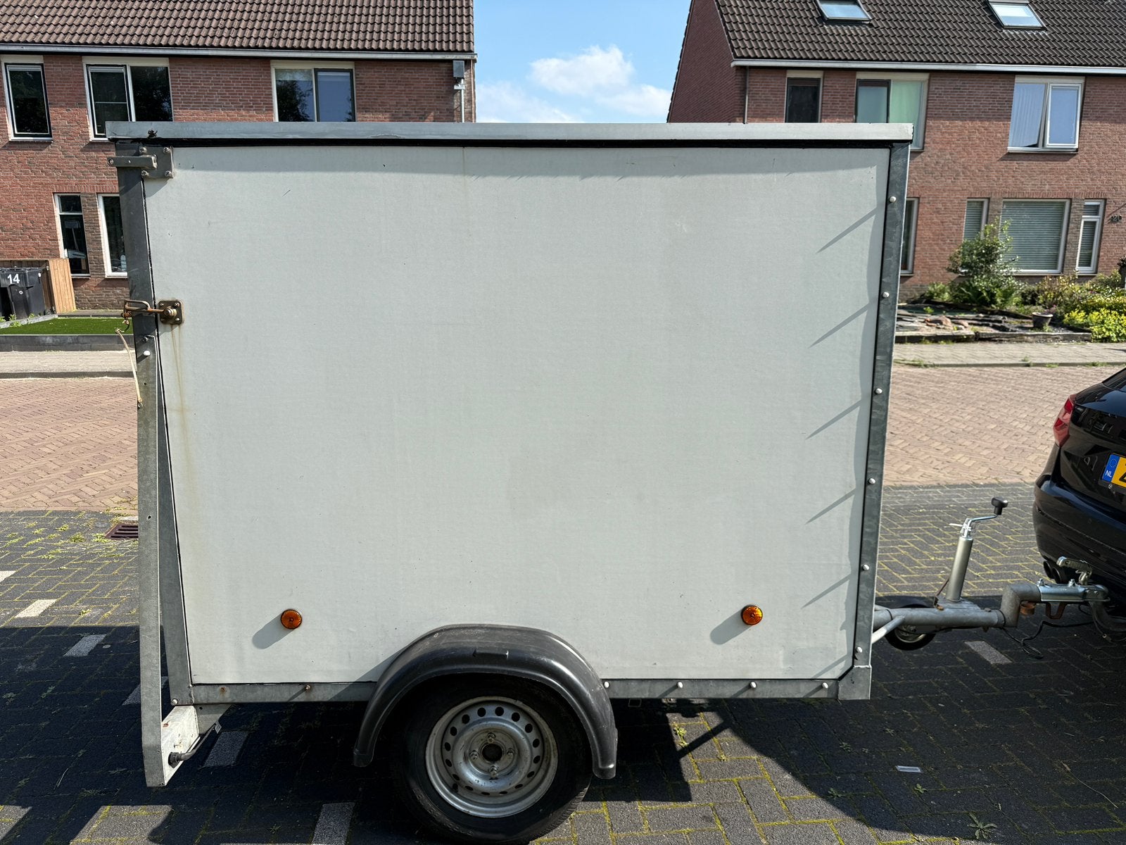 Aanhanger (gesloten enkelas), Ophalen, Gebruikt