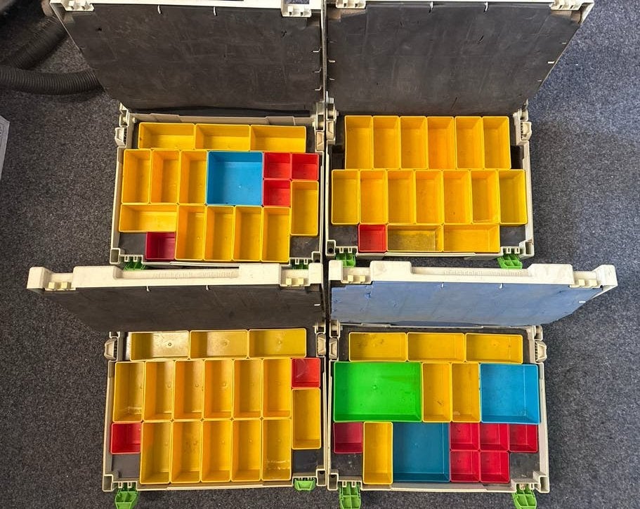7 Festool Systainers, waarvan 4 met bakjes, Ophalen of Verzenden, Gevuld, Gebruikt