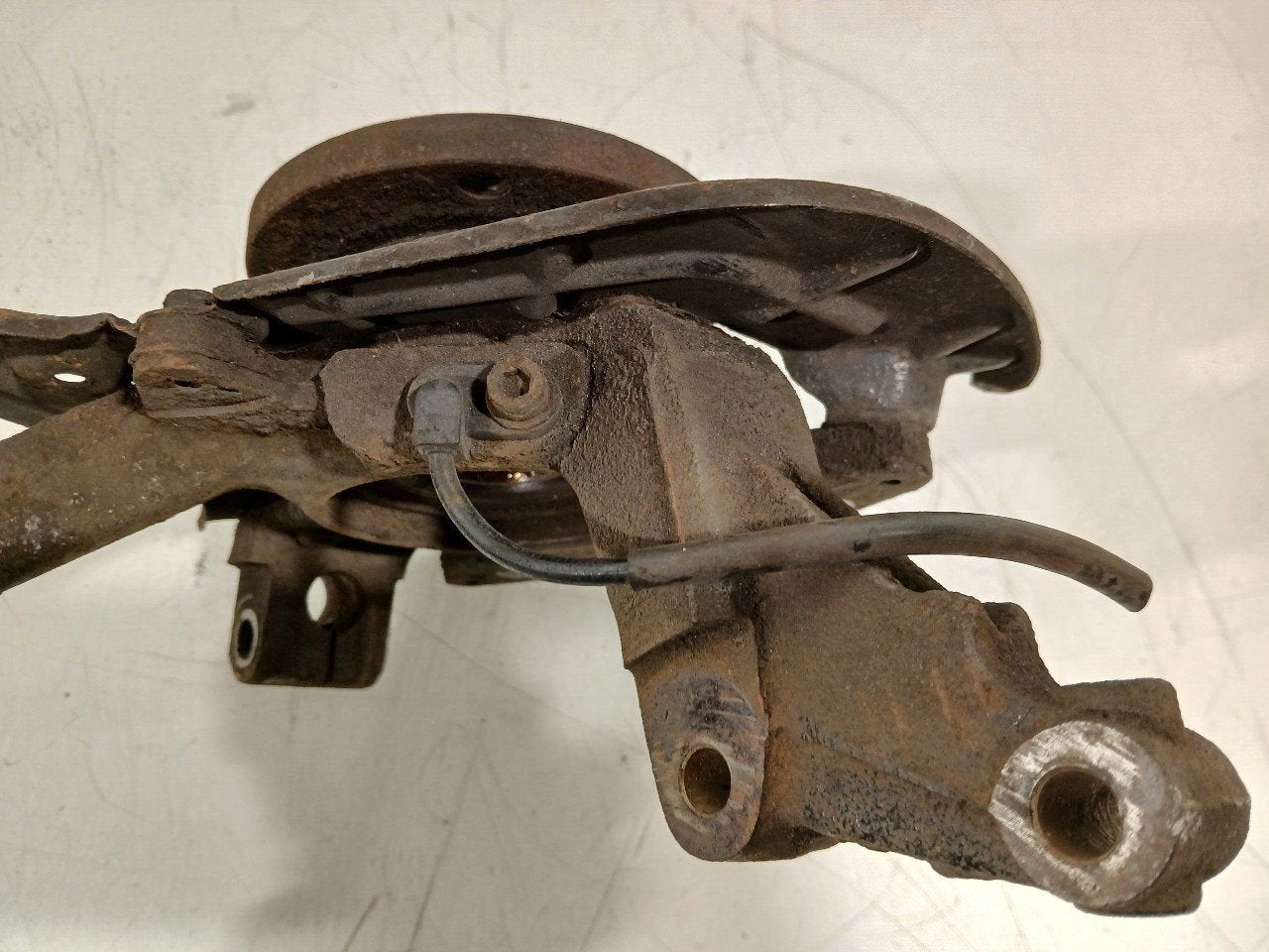 Wielnaaf links voor Fiat 500, Van der Ven Autorecycling B.V., Gebruikt, Ettenseweg 76, 4706 PB Roosendaal, The Netherlands, Herkomst onderdeel bekend
