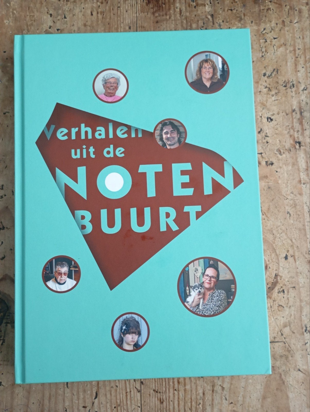 Loosduinen Notenbuurt Wijk  Den Haag Boek izgst, Ophalen of Verzenden, Zo goed als nieuw