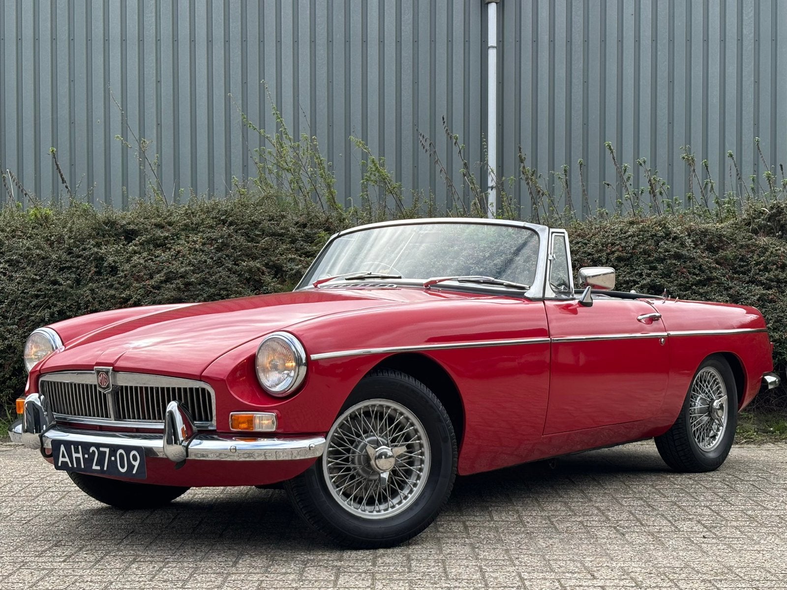 MGB 1.8 Cabriolet 1967 Rood / Oldtimer / Klassieker / Rally!, Auto's, Achterwielaandrijving, Zwart, Cabriolet, Lederen bekleding