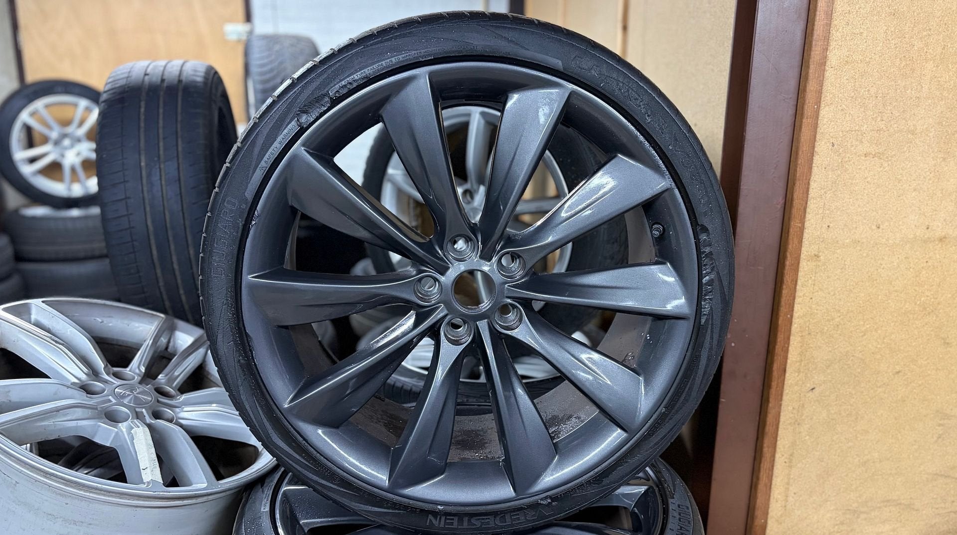 Tesla Model S| 245/35/21 | Zomerbanden | Direct Beschikbaar, Ophalen, -, -, 21 inch