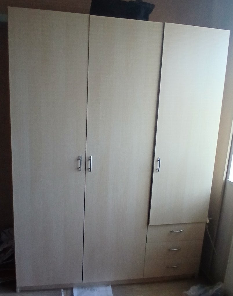 Mooie Kledingkast leg / hang, Huis en Inrichting, Kasten | Kledingkasten, 100 tot 150 cm, Zo goed als nieuw, Modern, 150 tot 200 cm