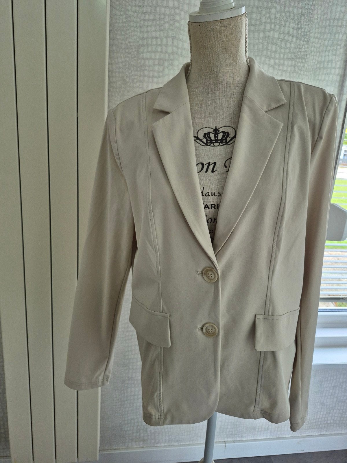 Prachtige korte blazer van Mi Piace, maat XXXL (3XL) in kit, Mi Piace, Beige, Maat 46/48 (XL) of groter, Nieuw