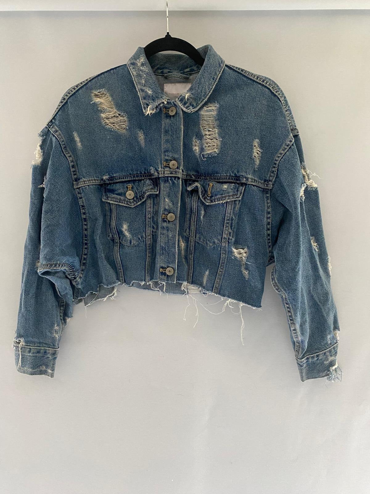Zara Cropped Spijkerjasje Destroyed Denim | Maat M / 38, Kleding | Dames, Ophalen of Verzenden, Zo goed als nieuw, Maat 38/40 (M)