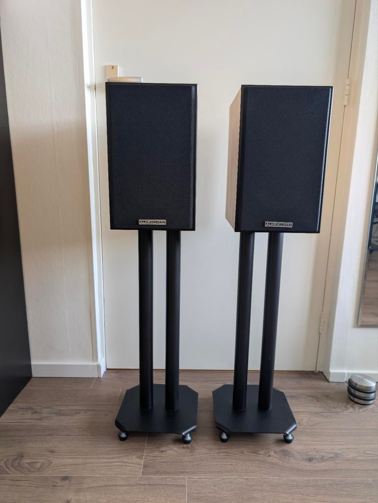 ALR Jordan Entry 2M Luidsprekers incl. metalen stands, Audio, Tv en Foto, Luidsprekers, Zo goed als nieuw, 60 tot 120 watt, Front, Rear of Stereo speakers