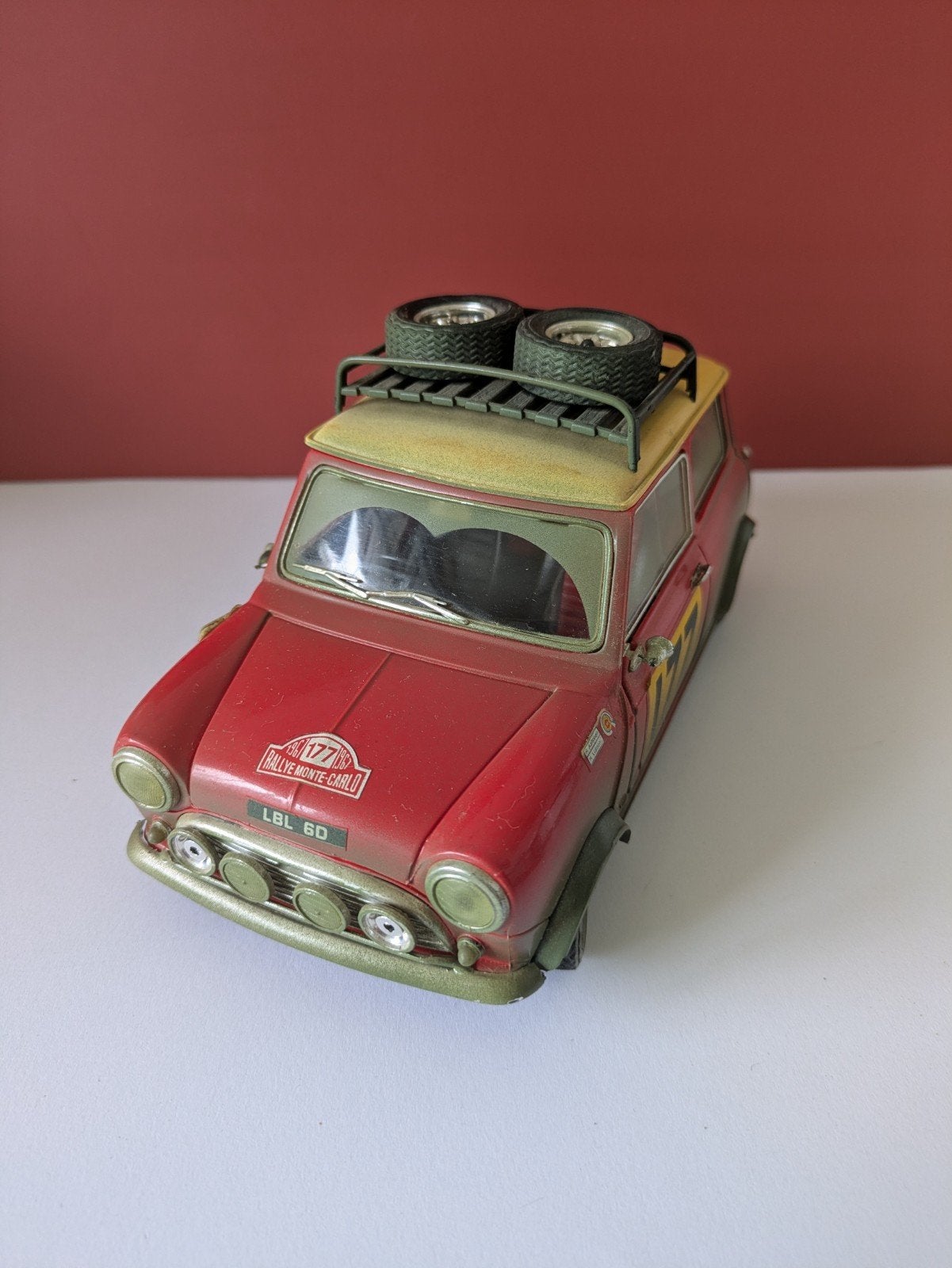 Mini Cooper Rally Monte Carlo schaalmodel, Hobby en Vrije tijd, Modelauto's | 1:43, Ophalen of Verzenden, Gebruikt, Auto, Overige merken