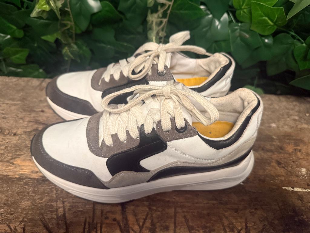 zo goed als nieuw sneakers van xsensible maat 39(wijdte GX), Wit, Ophalen of Verzenden, Xsensible, Xsensible