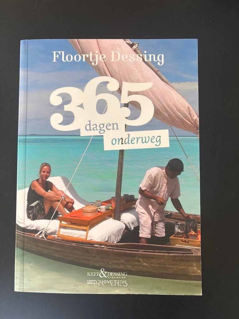 Floortje Dessing - 365 dagen onderweg, Europa, Ophalen of Verzenden, Zo goed als nieuw, Reisgids of -boek