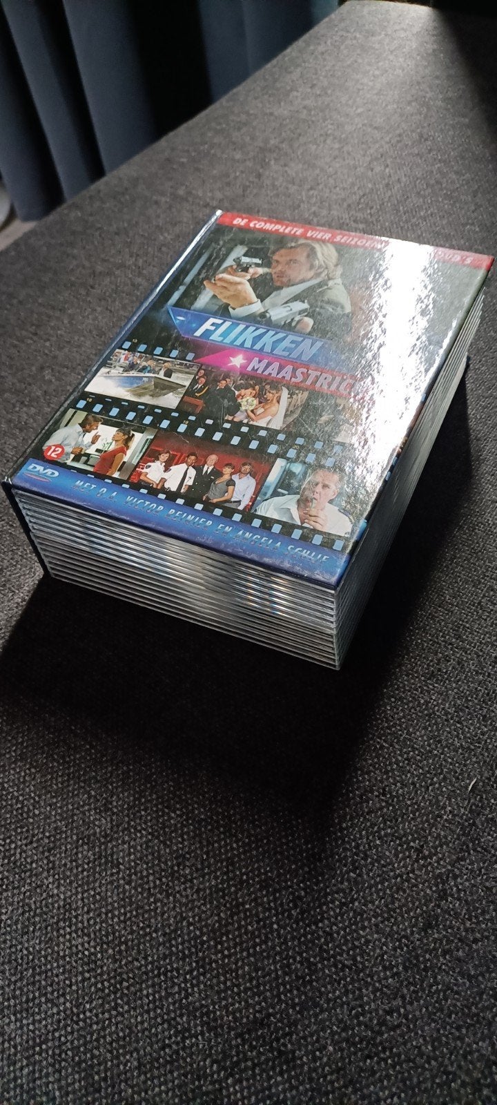 Flikken Maastricht Box 4 Seizoenen 1-3 (13 dvd's), Ophalen of Verzenden, Zo goed als nieuw