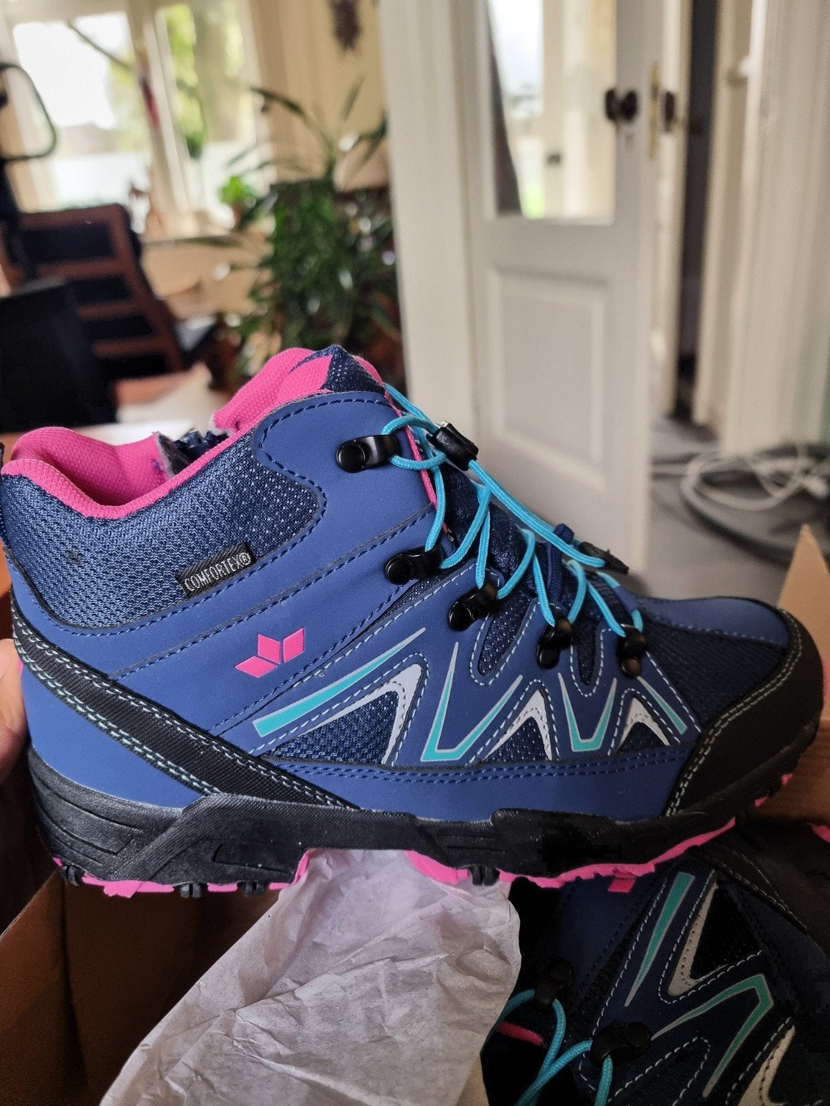 Lico wandelschoenen, Ophalen of Verzenden, Zo goed als nieuw, Maat 34 (XS) of kleiner, Boven de knie