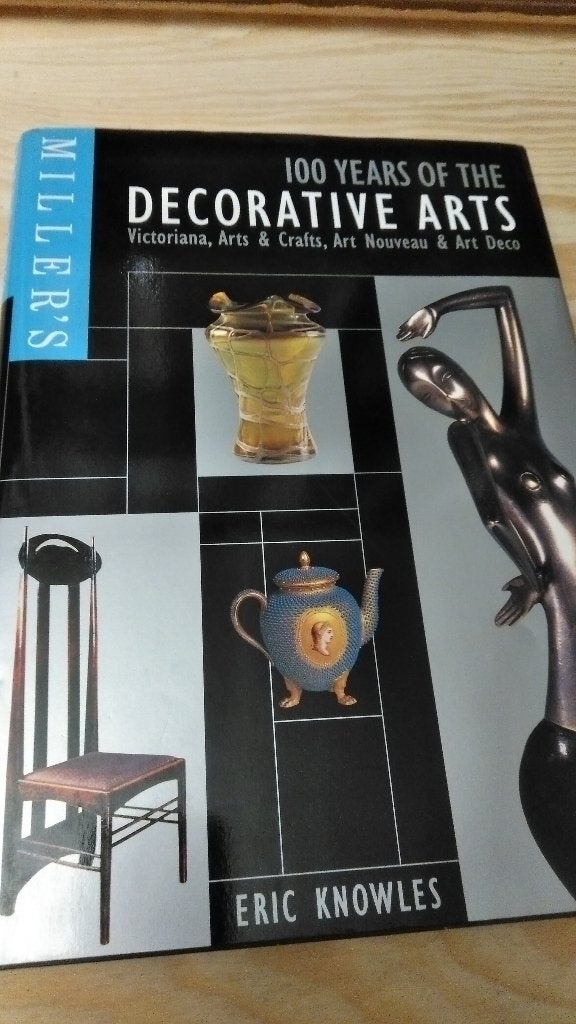 100 years of the decorative arts Millers, Gelezen, Non-fictie, Verzenden, Eric Knowles