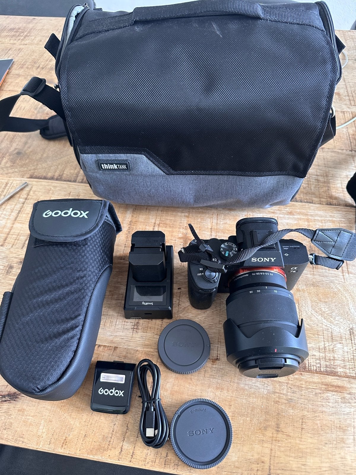 Sony a7 III | volledige set incl lens, flitser, 3 baterij, Audio, Tv en Foto, Fotocamera's Digitaal, Zo goed als nieuw, Sony, Geen optische zoom