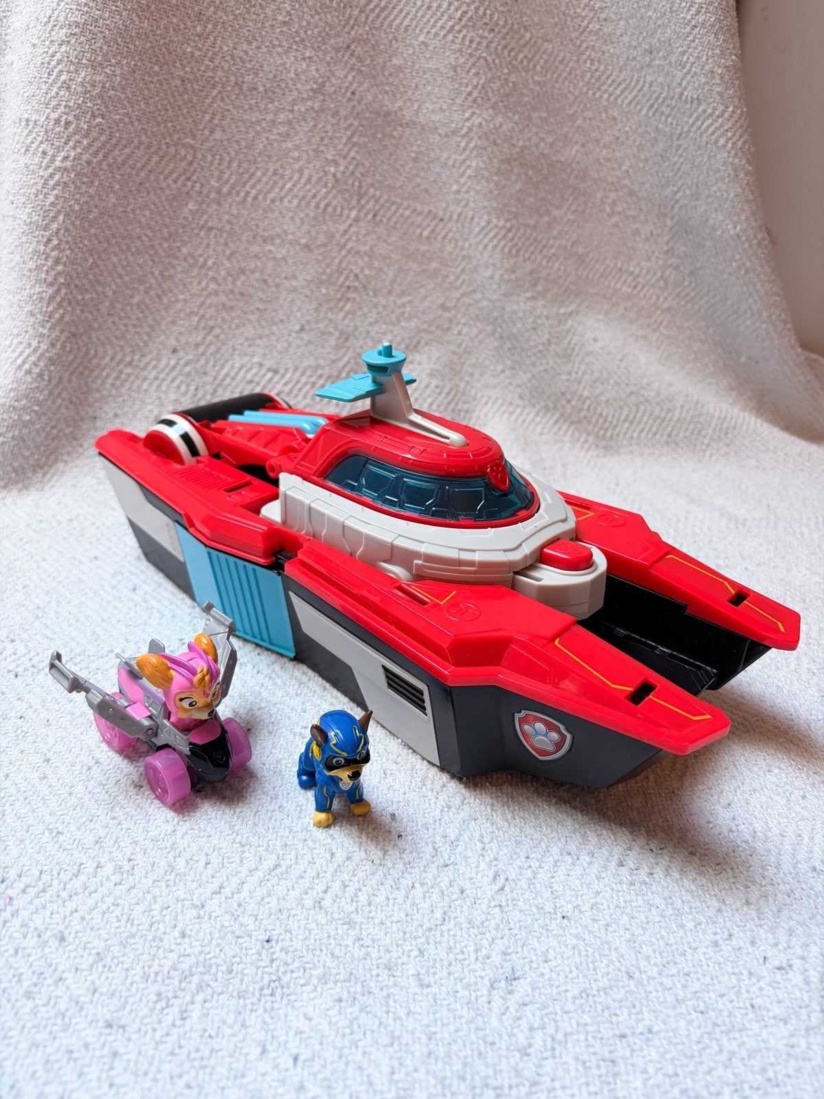 Paw Patrol boot/ transformerend vliegdekschip + 2 figuren, Kinderen en Baby's, Ophalen, Zo goed als nieuw