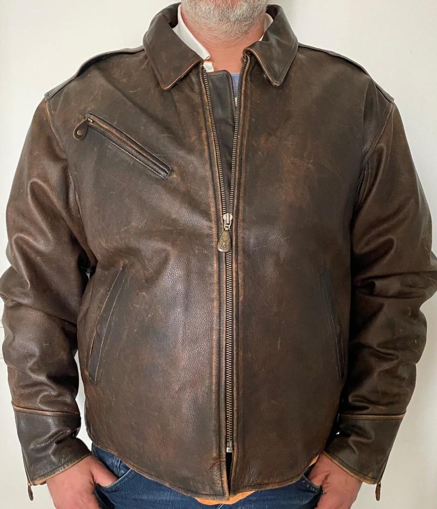 kleren, Bruin, Overige maten, Ophalen of Verzenden, Zo goed als nieuw