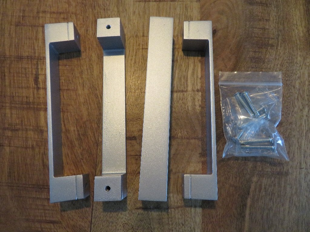 4 stuks metalen handgrepen, deurgrepen, Ophalen of Verzenden, Zo goed als nieuw, 50 tot 100 mm