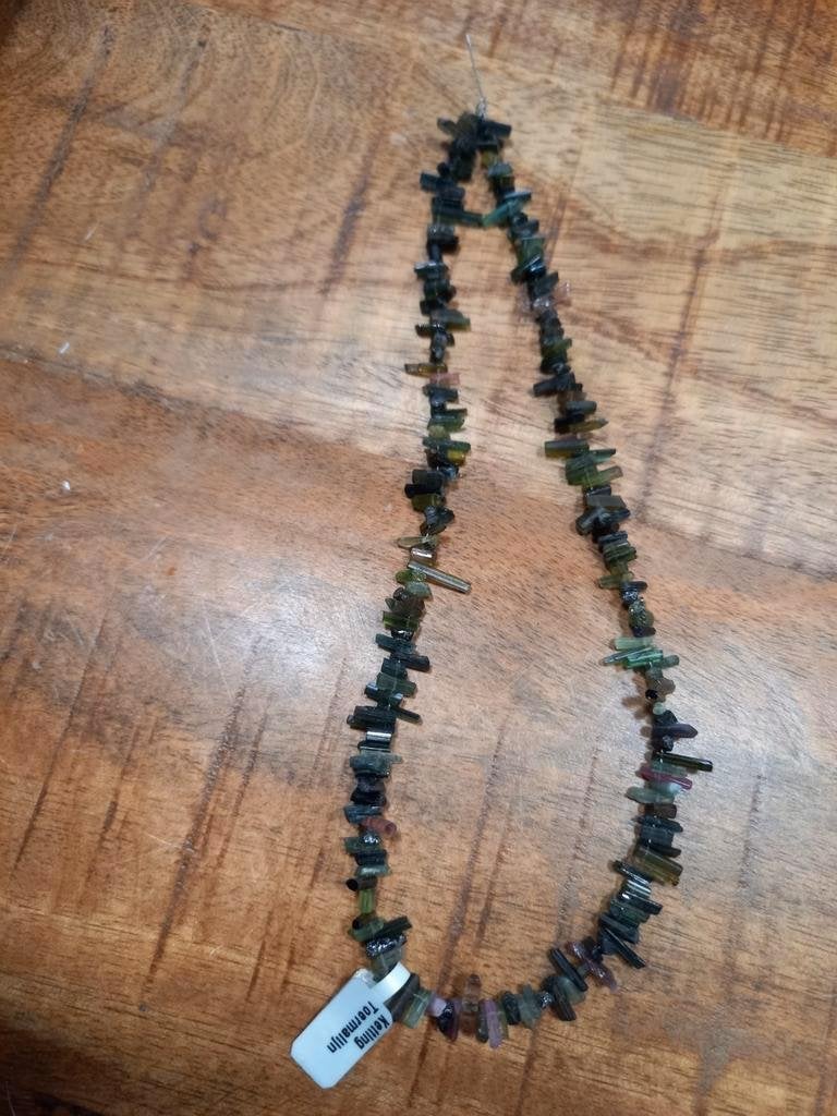 Ketting van toermalijn staafjes, Ophalen of Verzenden